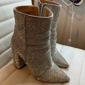 Steve Madden boots